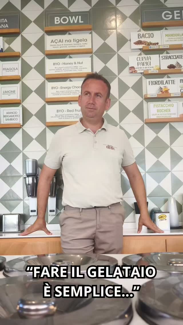 Un gelataio durante la giornata diventa un po' di tutto... 😅🍨
