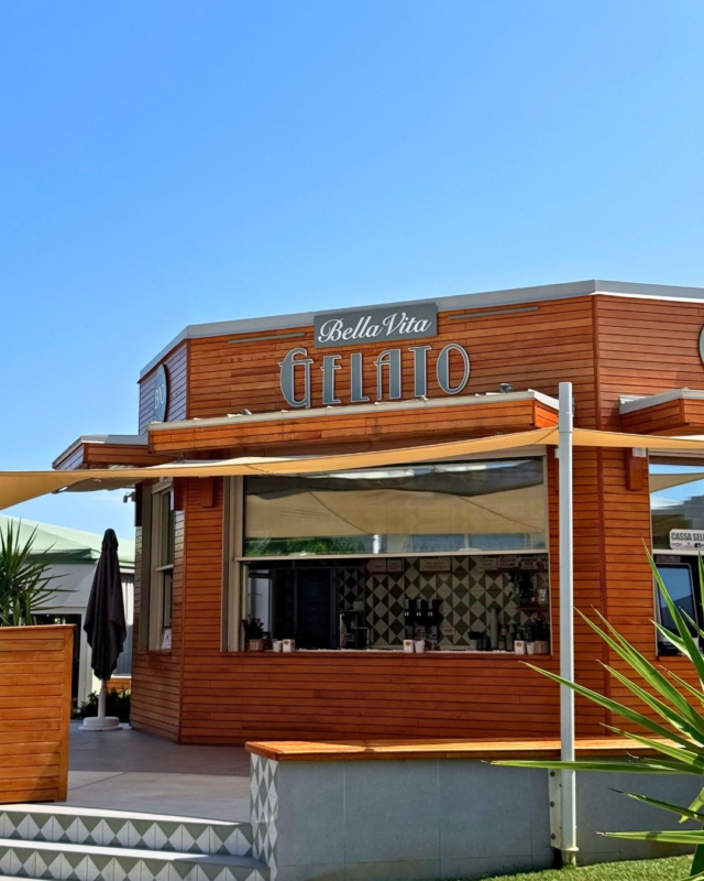 Ci trovate sempre qui, e il gelato sempre pronto 🍦